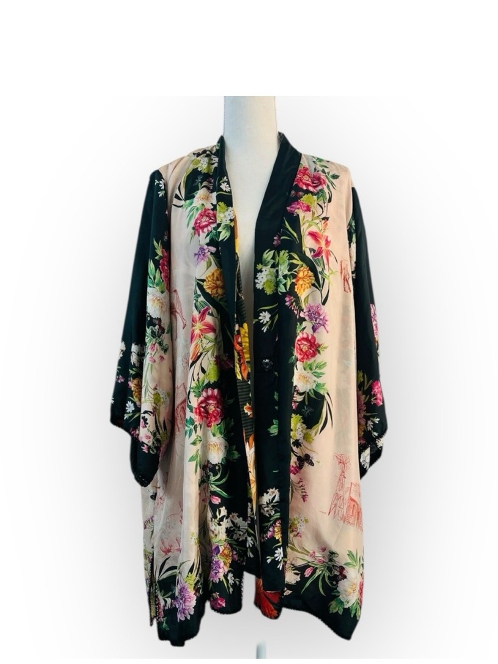Johnny Was Reversible Silk Kimono Horse Saloon Print to Floral